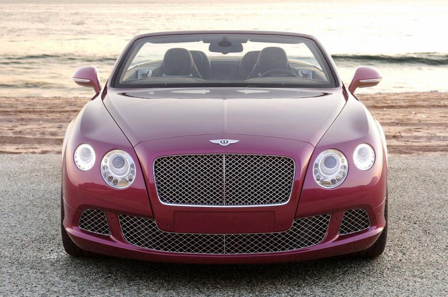  Bentley Continental GTC 2012 года  (фото 78 из 141)